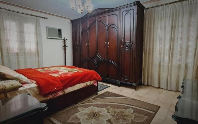 Comfy 3 Bedrooms Apartment in Cairo 87