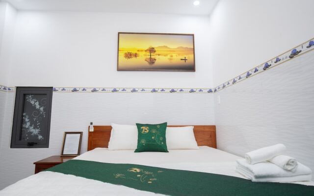 7S Hotel Tuong Lai & Apartment