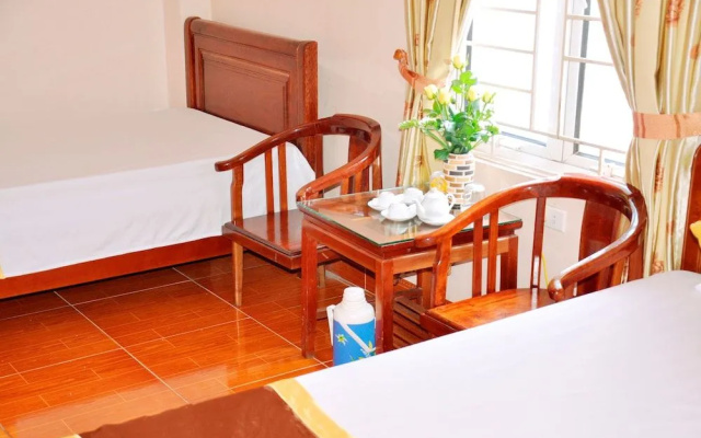 Ha Minh Hotel