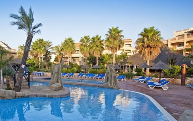 Ramada Hotel&Suites Marina del Rey, 29649 Málaga, Spain