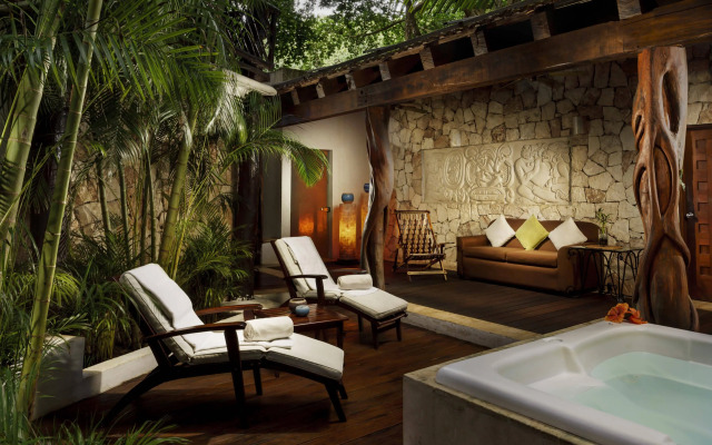 The Reef Playacar Beach Resort & Spa
