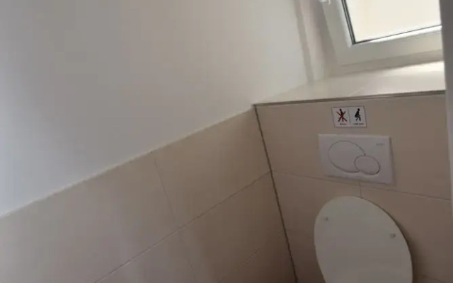 AB Apartment 107