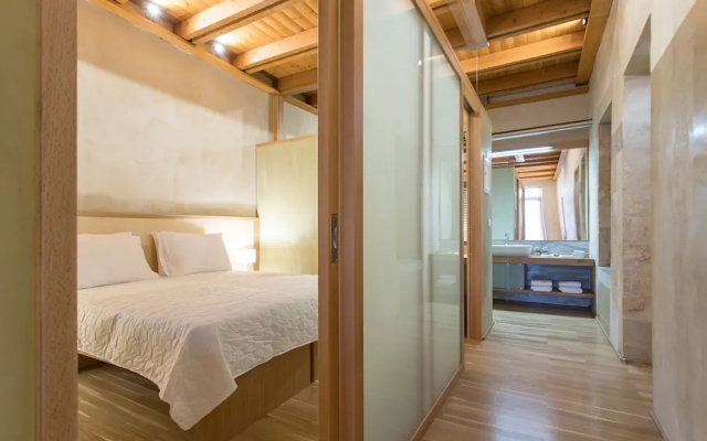 Polixeny's Suites
