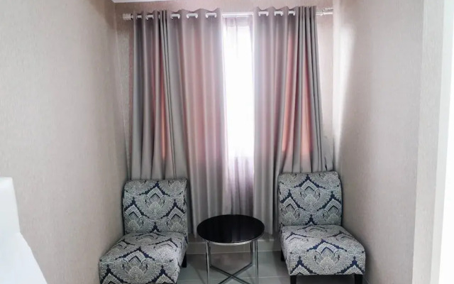 Simple Studio the Oasis Mahogany Apartment