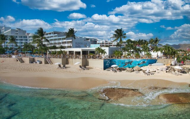 Royal Islander Resort La Plage