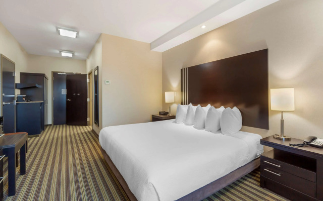 Best Western Plus Sherwood Park Inn & Suites