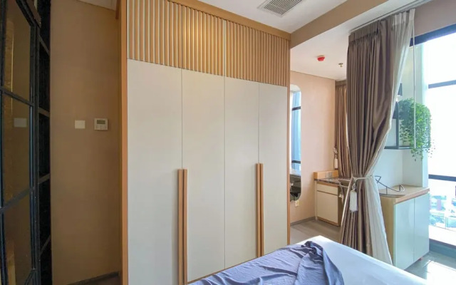 Nice And Homey 1Br At Sudirman Suites Apartment