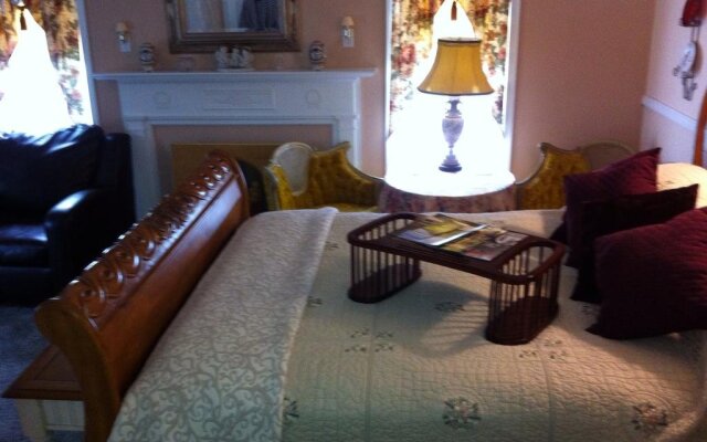 Emerald Necklace Inn Bed and Breakfast