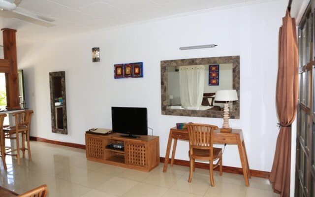 La Digue Self Catering