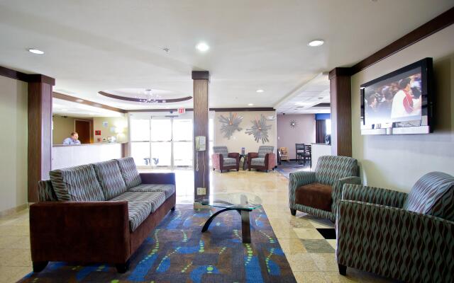 Holiday Inn Express Hotel & Suites Bastrop, an IHG Hotel