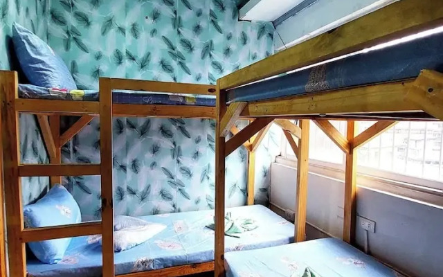 Transient House In Baguio, Near Burnham