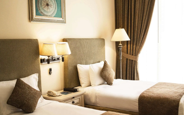 Mercure Dubai Barsha Heights Hotel Suites And Apartments