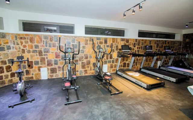 Cascadia Serviced Apartments