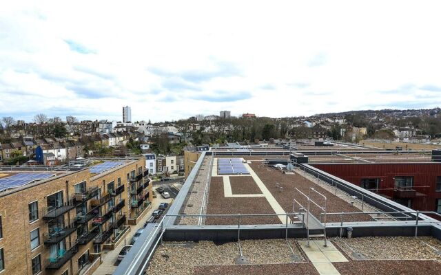 Exquisite One Bed Apartment