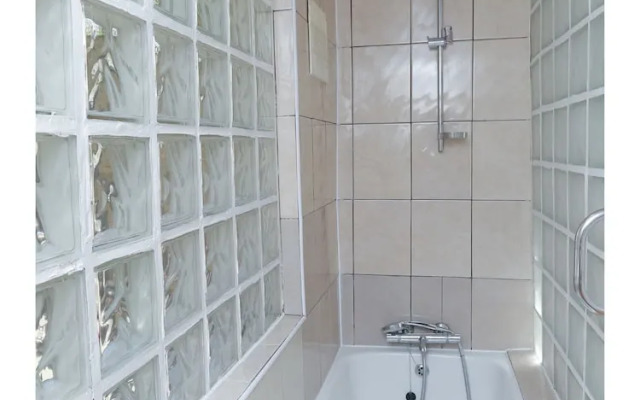 Lovely Flat in Residential Road in West Hampstead