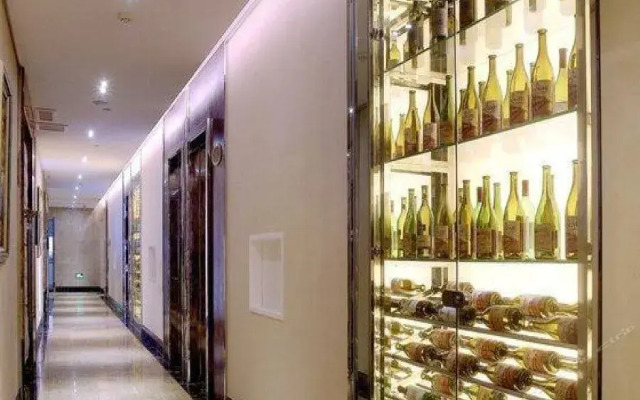Xiong Zhen Hotel
