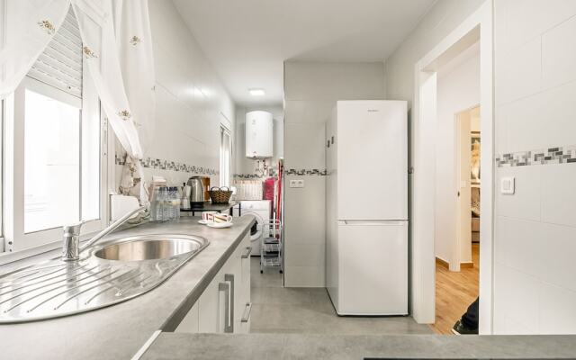 Comfortable Holiday Home in Málaga Near Seabeach