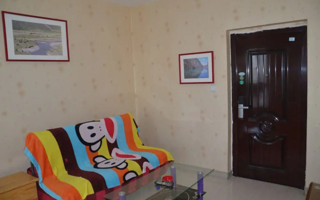 Lan Zhou Long Shang Rain Fall