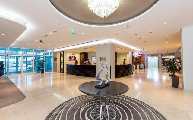 Premier Inn Abu Dhabi Airport (Business Park)