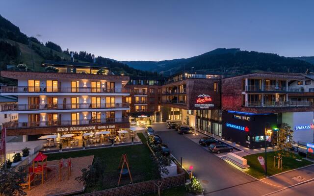 AlpenParks Hotel & Apartment Central