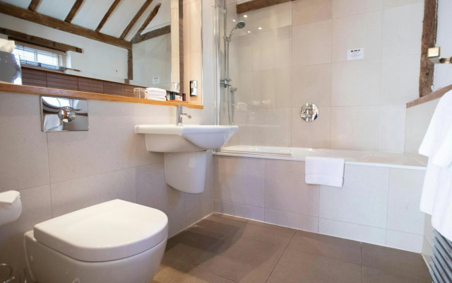 Tewinbury Farm Hotel