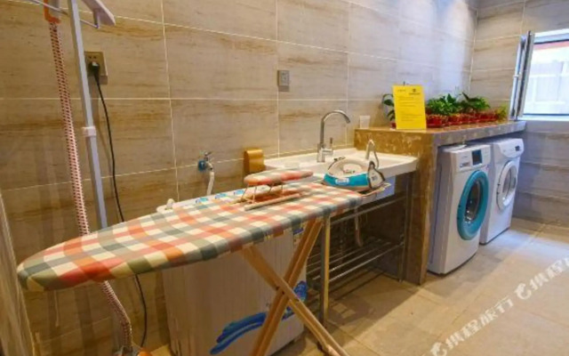 Meitu Collection Hotel (Shenyang Army General Hospital Wenhua Road Wanda Plaza)