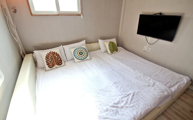 Daemyung Guesthouse