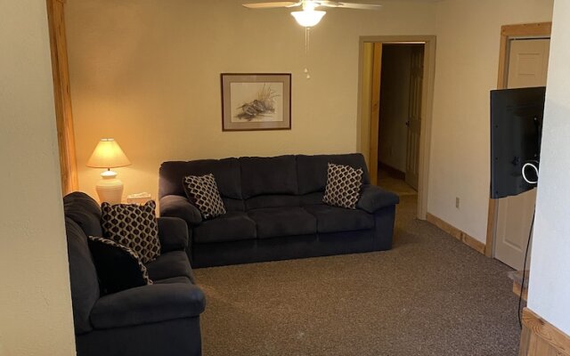 Foggy Mountain Lodge