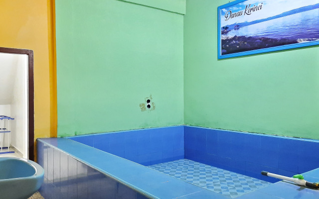Kerinci Natural Hotspring Homestay Syariah RedPartner