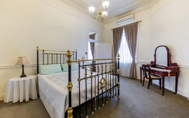 Criterion Hotel Warwick