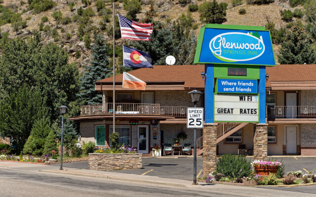 Glenwood Springs Inn