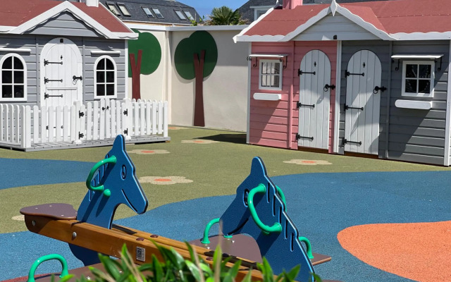 Viviendas Vacacionales ENTREPLAYAS Foz