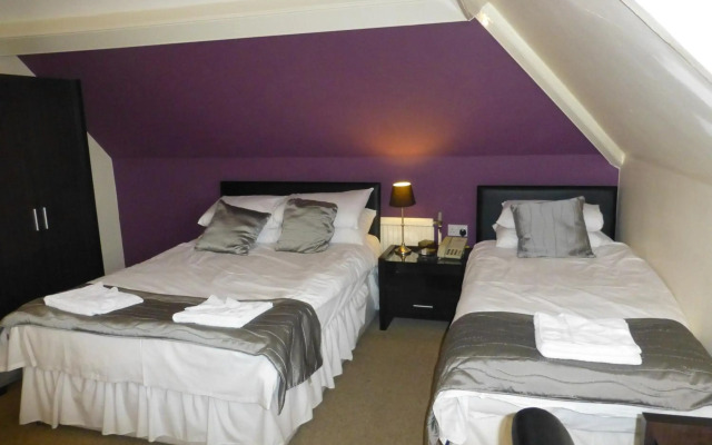 Maes Manor Hotel