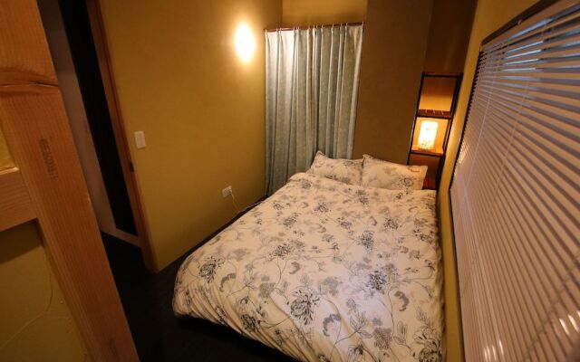 Running Bare Hostel