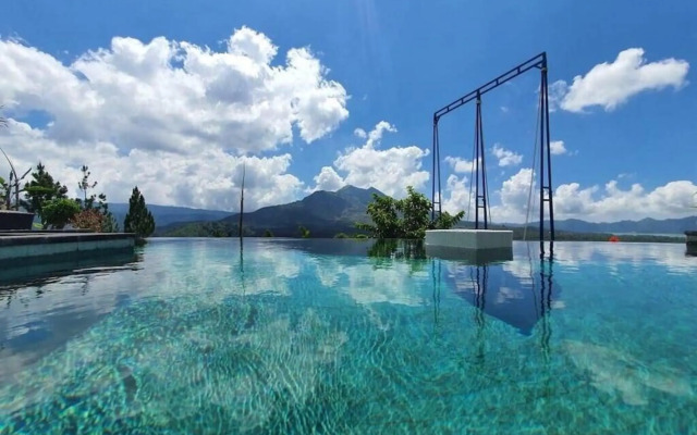 Sari Sky Villa