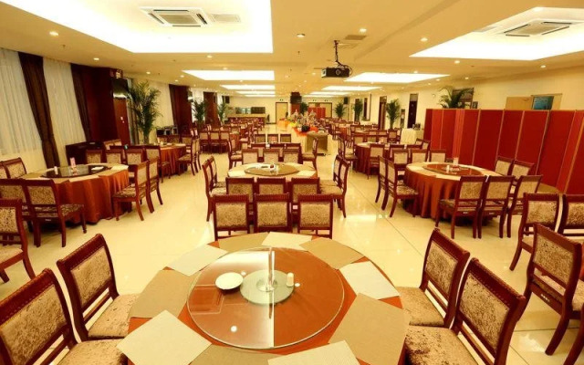 Yantai Haiyue Hotel