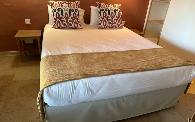 Hôtel Mas des Barres