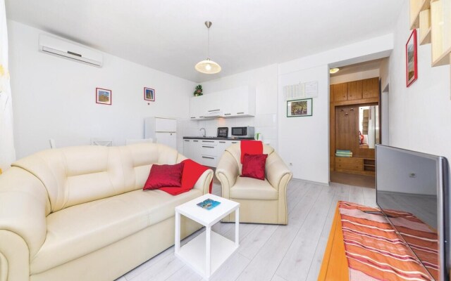 Beautiful Apartment in Trogir With 2 Bedrooms and Wifi