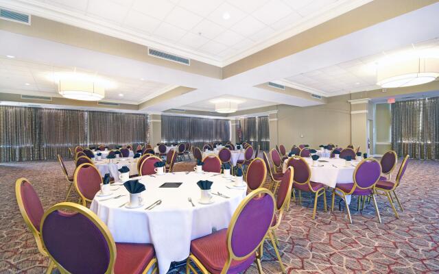 Holiday Inn Downtown Memphis by IHG