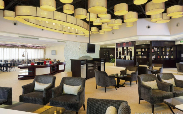 Holiday Inn Beijing Chang An West by IHG