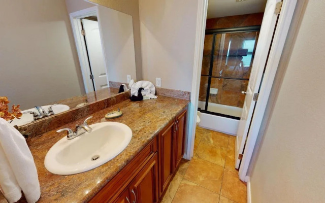 Seascape 1211 in Galveston