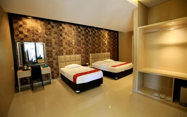 New Surya Hotel