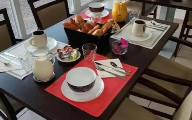 Zenao Appart Hotel Yzeure