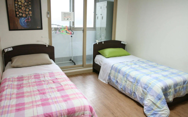 Seoulwise Guesthouse - Hostel