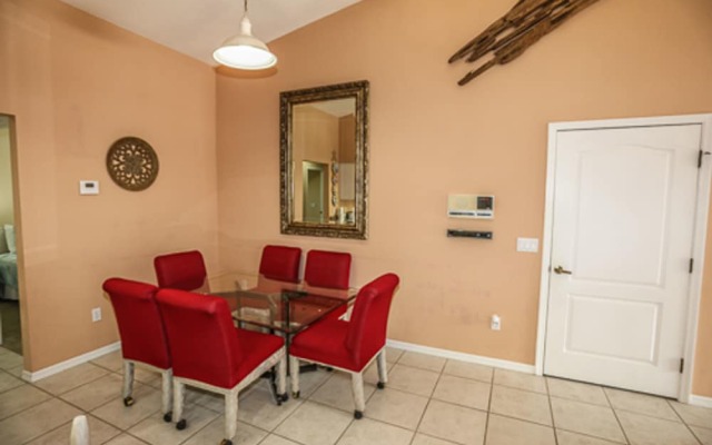 154 Connecticut Villa A