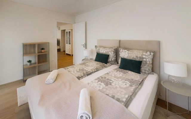 Cosy inner city getaway bestern