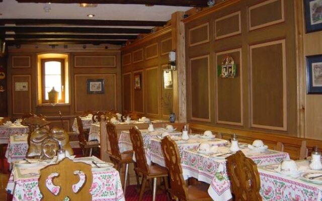 Hotel Père Benoît