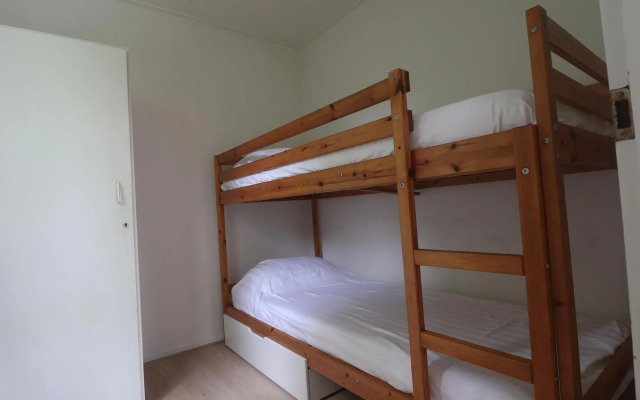 Nice House With a Dishwasher, Giethoorn at 21 km