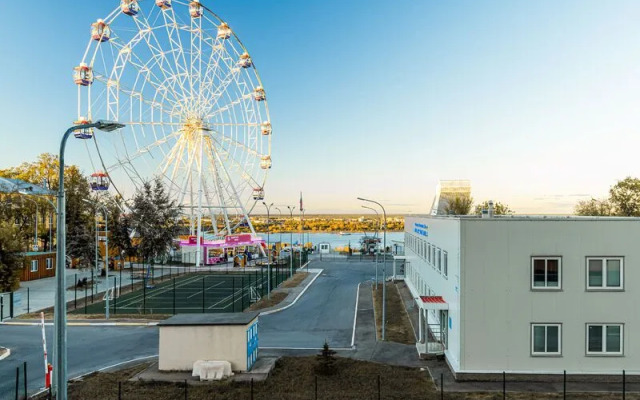 Апартаменты на Высоте на пл. Сенная, д. 1