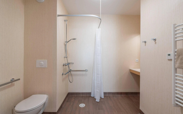 Quality Suites Rochefort